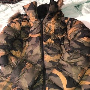 NORTH FACE Women’s Gotham Jacket
